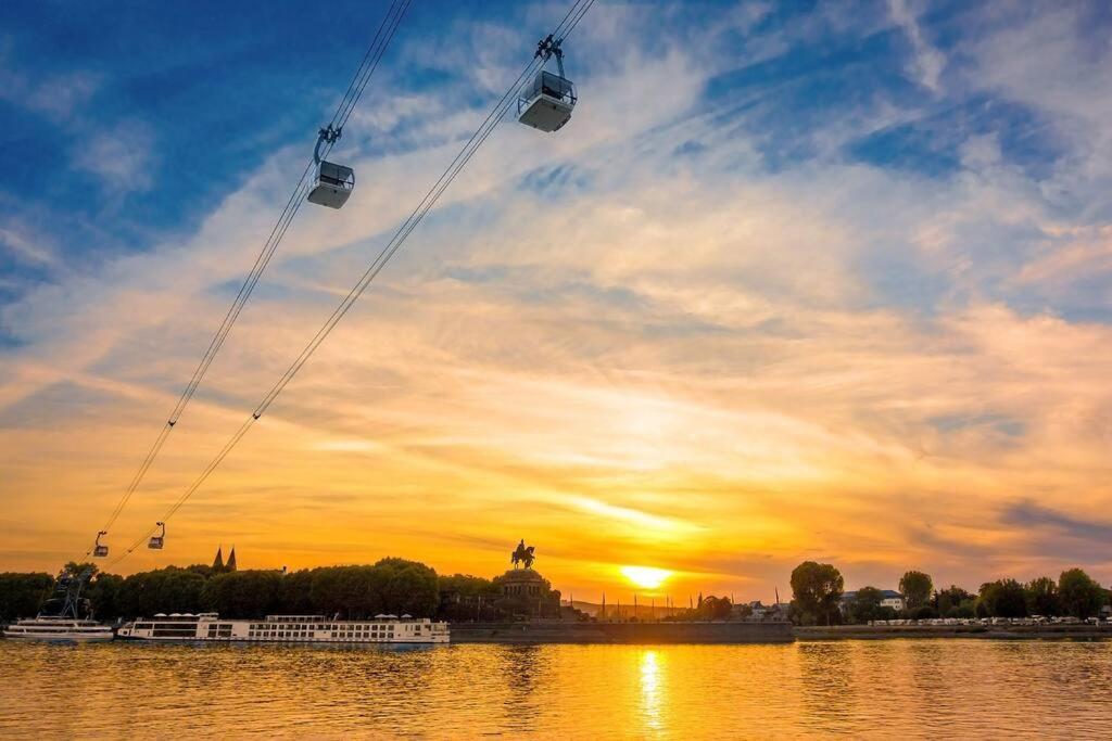 App7 - Place2B - Direkt Am Rhein Koblenz  Eksteriør bilde